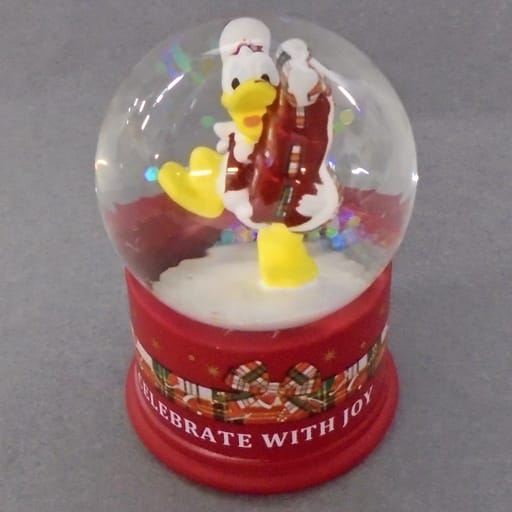Donald Duck WINTER WISHES 2019 Mini Snow Globe 「 Disney 」 Disney Store
