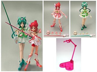 Figure S. H. Figuarts Cure Mint & Cure Rouge DX Set (Special Stand