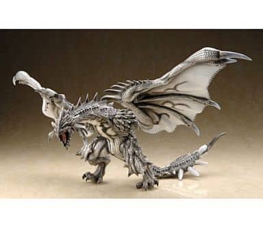 2024お買い得Hi-Blitz 大空の王者 リオレウス 「モンスターハンター」 アクションフィギュア モンスターハンター