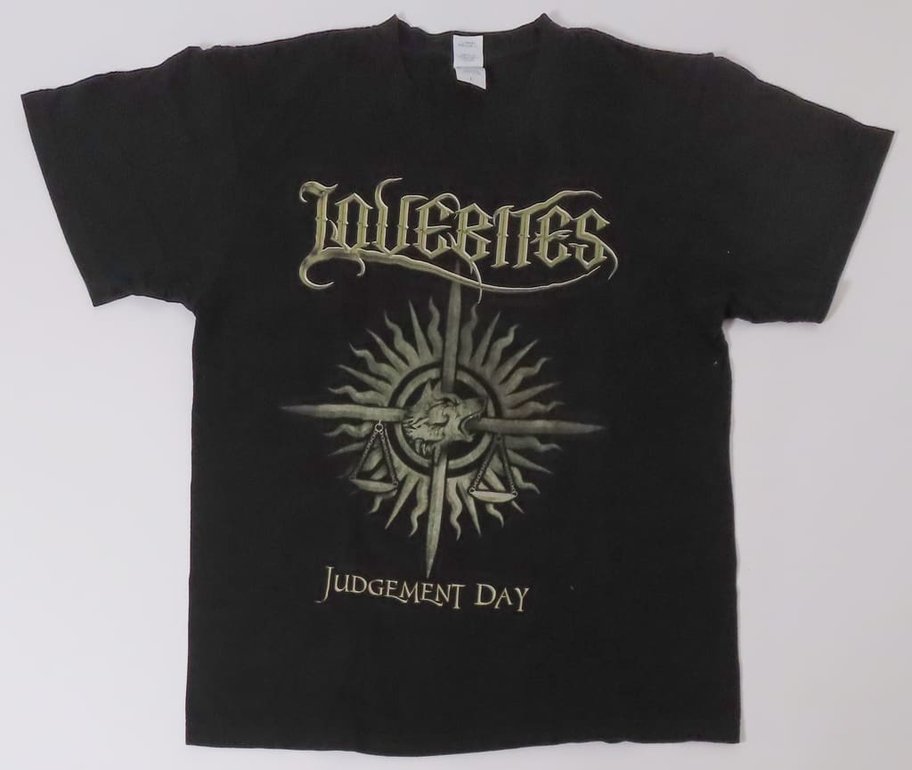 lovebites shirt