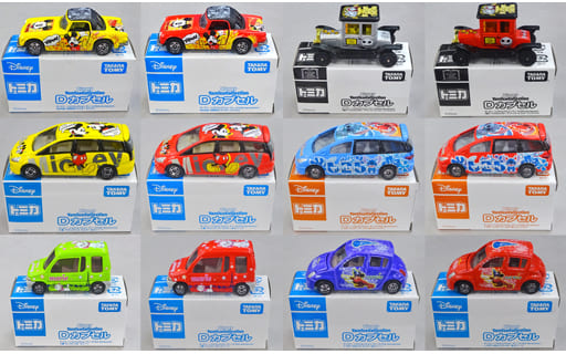 Set of 12 Types 「 Disney Tomica Collection D Capsule Red