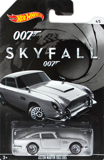 Hot wheels 007 store skyfall