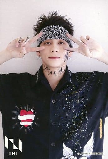 INI 西洸人 着用】Montmartre New York マフラー 新品 INI 西洸人 着用