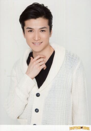 Official photo (male) / actor Daisuke Watanabe / Upper Body, Costume ...