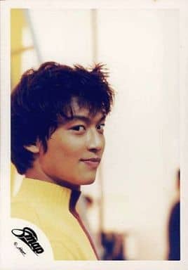 Smap / Shingo Katori / Bust up / Costume yellow / Right facing ...