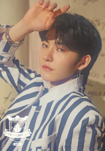 Official photo (Male) / idol / The Boyz The Boyz / Far (HWALL) / The ...