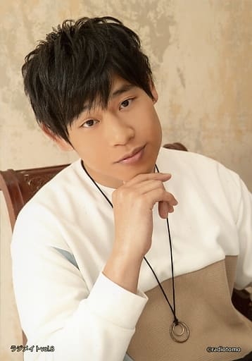 Official photo (male) / Voice actor Ryota IWASAKI / 