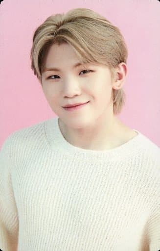 32 : SEVENTEEN/WOOZI / 