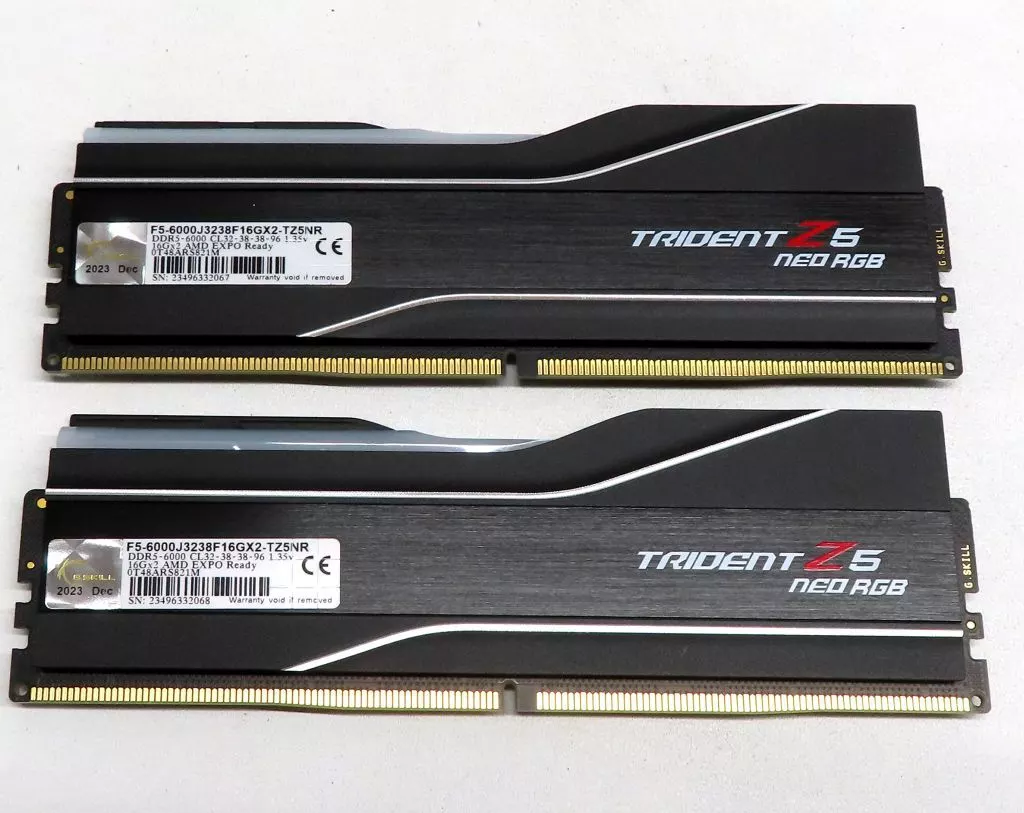 DDR5 G.Skill F5-6000 デスクトップ用メモリ 32GB G.Skill Ripjaws S5