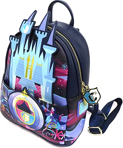 雑貨　お城とカボチャの馬車(シンデレラ) ミニリュック 「ディズニー×Loungefly」 雑貨 お城とカボチャの馬車(シンデレラ) ミニリュック