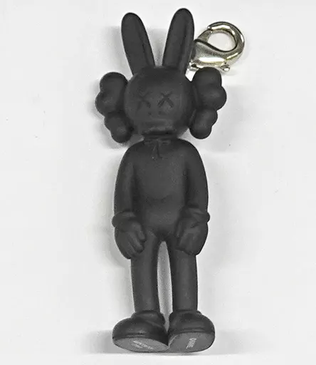 KAWS TOKYO FIRST KAWS ACCOMPLICE キーホルダー KAWS | 'Tokyo First: Accomplice' Key Holder Set (2021) | Artsy