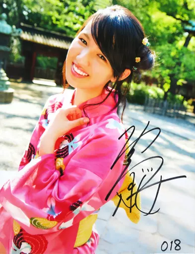 雑貨 宮武美桜 直筆サイン入り写真パネル | 雑貨・小物 | SURUGA-YA.COM