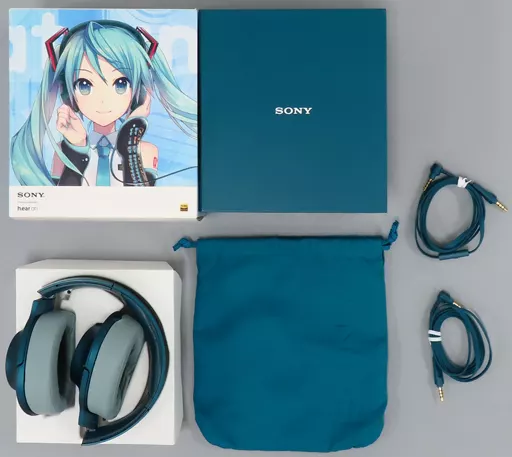Damaged item] Hatsune Miku model h. ear on (MDR-100A