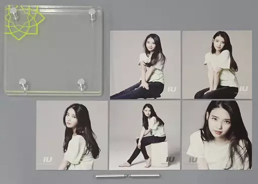 IU Real Fantasy 2012 オフィシャルフォトカードスタンド IU Photo Card Stand 