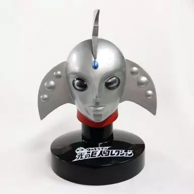 マスクコレクション | ウルトラマン光の巨人コレクション トップ