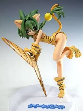 Figure Queen's Gate : The Guardian of Jungle Cham Cham 「 : The