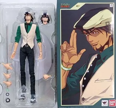 TIGER&BUNNY タイバニ 鏑木虎徹 12PM フィギュア Amazon | TIGER & BUNNY 12”PM 鏑木・T・虎徹 | フィギュア
