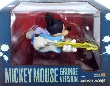 ヴァイナルコレクティブルドール No.113 Grunge Mickey(グラ… ヴァイナルコレクティブルドール No.113 Grunge Mickey(グランジ