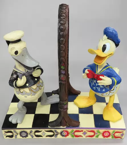 キャラクターグッズ ドナルドダック エネスコショーケースコレクション