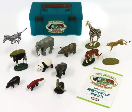 Figure Zoo's Original Animal Figure Box (12-piece set) 
