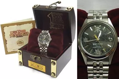 ONE PIECE(ワンピース) 10周年記念腕時計 黄金の指針ゴールデンポース