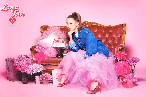 西野カナ　2018 コンサート　ライブ　グッズ　ポスター　ピンク　オレンジ　2種 Amazon.co.jp: 西野カナ kana Nishino live 2018 LOVE it