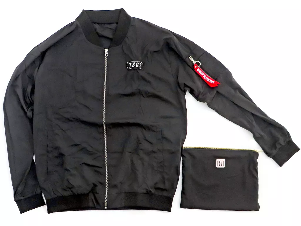 衣類 安元洋貴＆細谷佳正 スーパージャンパー ブラック フリーサイズ