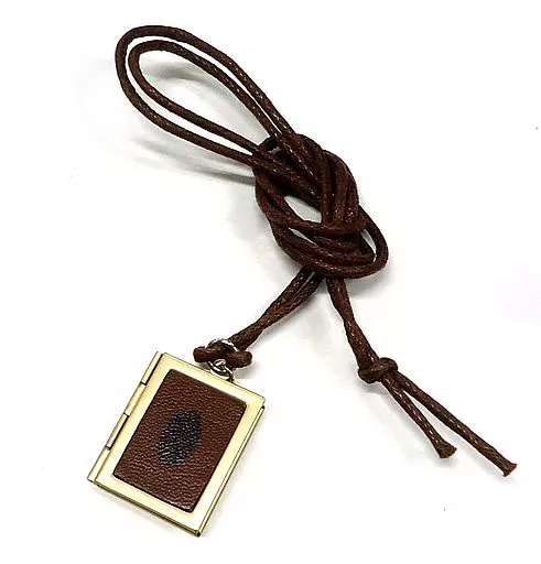 Silver products, rings, and accessories (Victor Character) [Box missing]  Umi Maze Jin Pendant "Yu-Gi-Oh! Duel Monsters" | Goods / Accessories |  Suruga-ya.com