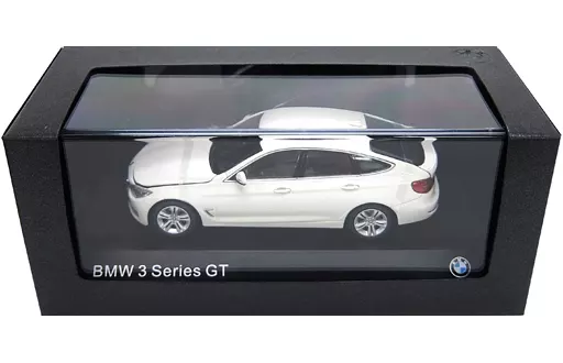 TSM 1/43 BMW M3 Mパフォーマンス G80 アルピンホワイト