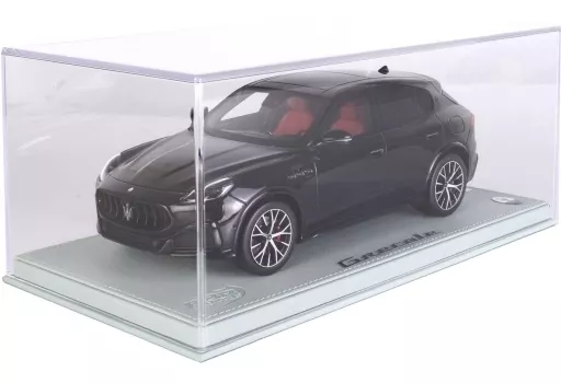 ミニカー　1/18 Maserati Grecale Trofeo(ブラック) ケース付 [P18220V] Minicar 1/18 Maserati Grecale Trofeo (Black) with Case