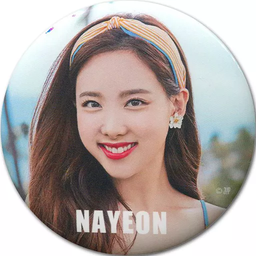 TWICE ナヨン NA POPUP ピンバッチ TWICE NAYEON ナヨン ピンバッチ トレカ 2点セット - メルカリ