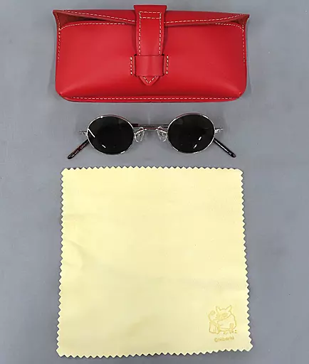 Accessories (non-metal) [Exclusive box missing / zero power eyeglasses]  Polco Rosso (Marko パゴット) Sunglasses PR 002 (Standard Model) 