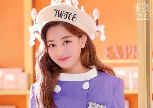 ジヒョ (uniform / horizontal / chandelier) random trading card