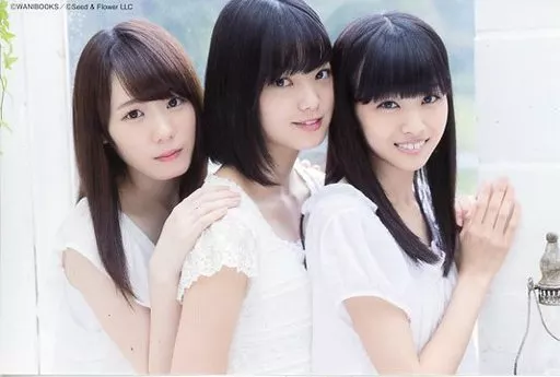 明信片(女性) 小池美波&平手友梨奈&欅坂46明信片「UTB vol.249 2017年1 明信片(女性) 小池美波&平手友梨奈&欅坂46明信片「UTB vol.249 2017年1