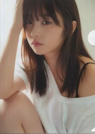 乃木坂46 与田祐希 2nd写真集『無口な時間』 直筆サイン入りパネル 乃木坂46 与田祐希 2nd写真集『無口な時間』 直筆サイン入りパネル