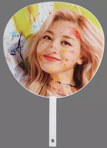 TWICE fanfare うちわ ジヒョ¥699 TWICE ジヒョ うちわ onceday fanfare など 11枚 - メルカリ