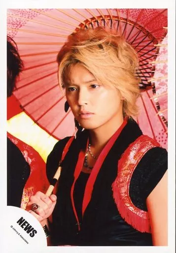 生写真(ジャニーズ)/アイドル/NEWS NEWS/手越祐也/バストアップ・衣装