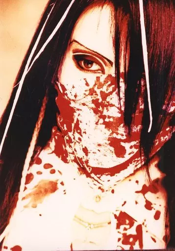 美品/La'Mule/Eyes Bloodshed ベストアルバム ピュアサウンド / sp_アーティスト_取扱商品_詳細表示