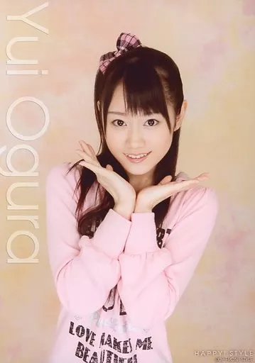 YuiKaori / Yui Ogura / Upper Body / Costume Pink / face