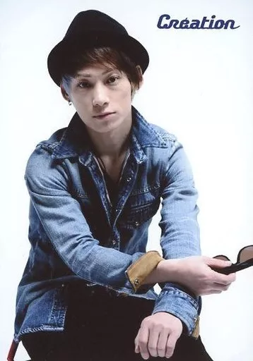 Official photo (Male) / Rock band / UVERworld UVERworld / Takuya