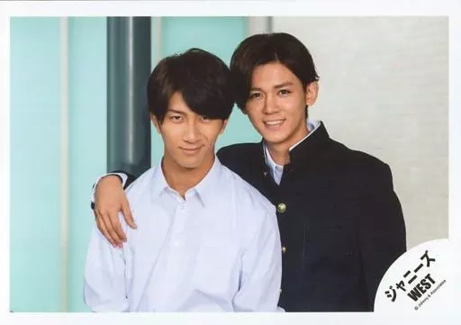 濱田崇裕（ジャニーズWEST）公式写真 Amazon.co.jp: WEST. 公式生写真 （濱田崇裕）WA01320 : ホーム