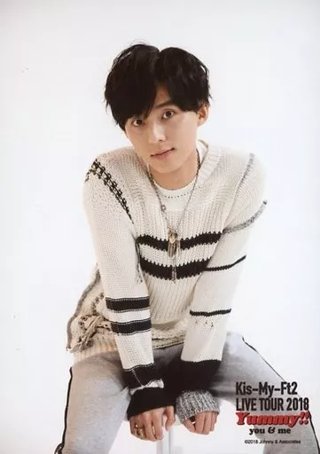 生写真(ジャニーズ)/アイドル/Kis-My-Ft2 Kis-My-Ft2/藤ヶ谷太輔/膝上