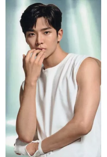 SF9/RO WOON (Kim Ro-woon) / CDs 