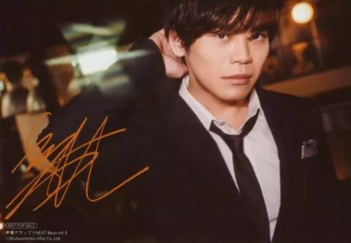 男性声優 古川慎 サイン入り チェキ - メルカリ