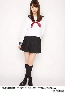 NMB48 渡辺美優紀 生写真 ② Amazon.co.jp: NMB48 渡辺美優紀 みるきー 公式写真 : おもちゃ