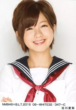 NMB48 × B.L.T. 2015 06 生写真 山本彩 直筆サイン入 WHITE18