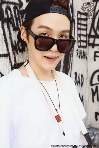 Official photo (Male) / idol / BTS BTS / Suga / Upper Body