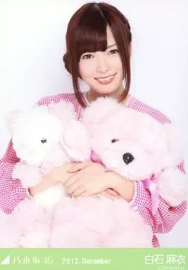 乃木坂46 生写真 白石麻衣 2012 December パジャマ セミコンプ 生写真(乃木坂46)/偶像/乃木坂46 白石麻衣/上半身睡衣/2012.December