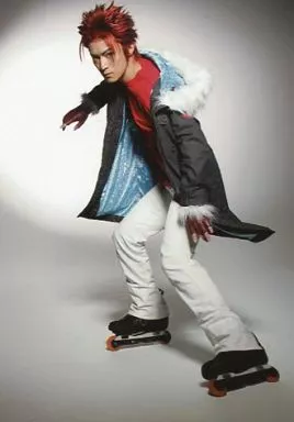 Official photo (male) / actor Kenjiro Tsuda (Spitfire) / Black