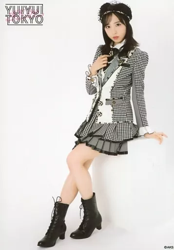 生写真(AKB48・SKE48)/アイドル/AKB48 小栗有以/全身・衣装黒